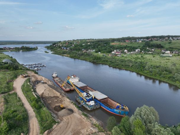 Порт «Логопрома» в Работках принял первое судно навигацию 2025 года