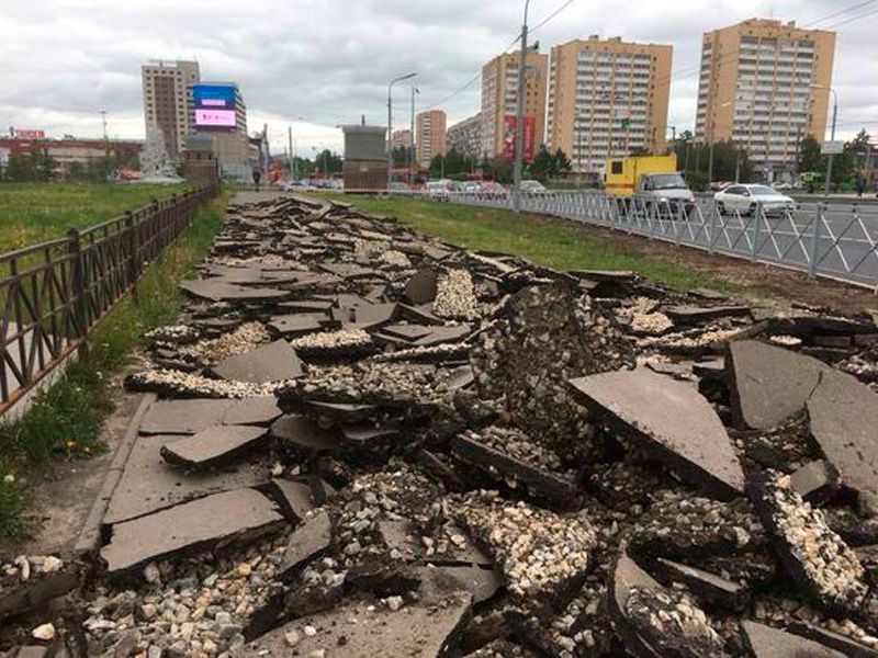 В Казани разрыли новые дорожки