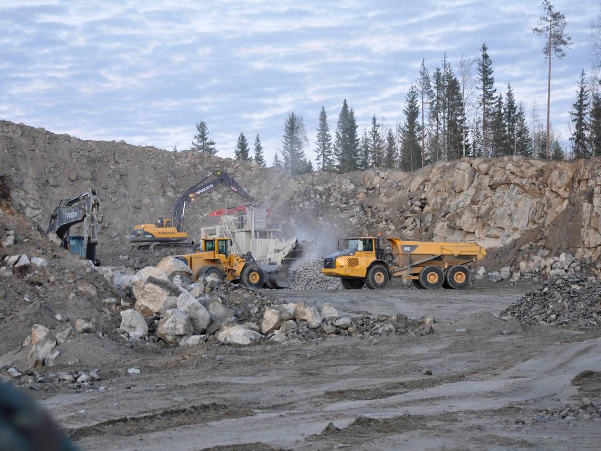 производство щебня в Карелии петрогранит